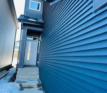 Southeast Edmonton Casa | Relax at The Hills at Ellerslie