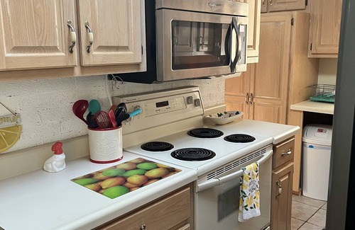 Hayesville Casa | Relax at the Shabby Chic Lake house