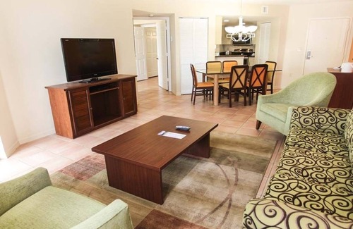 Weston Complejo | Relax at Vacation Village Resort near Bonaventure Golf Club!!