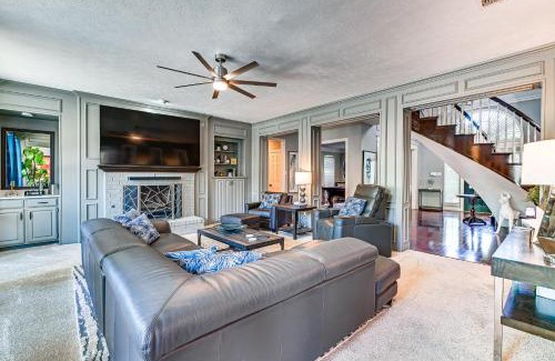 Carriage Hill Casa | Relax By Pool, Soak in Hot Tub Plano Home