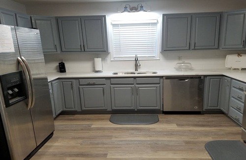 Foley Casa | * NUEVAS TARIFAS MÁS BAJAS * Piscina privada climatizada * ~ 5BR / 4BA * Cerca de la playa, Ent, tiendas Pet