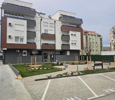Novi Sad Apartamento | Relax & Enjoy Apartment