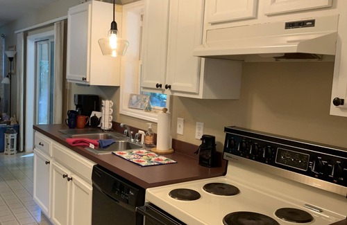Rehoboth Beach Casa | Relax, enjoy the sun, pool and bay!