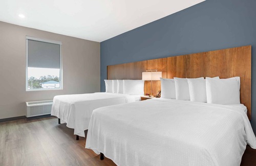 Trailer Estates Hotel | Relax & Explore Local Attractions from Spacious Studio | 2 Units