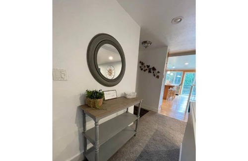 Hobart Casa | Relax & Explore the PNW