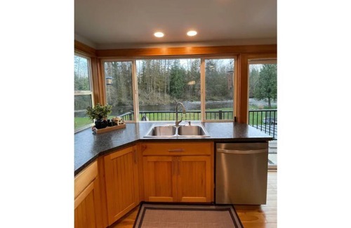 Hobart Casa | Relax & Explore the PNW