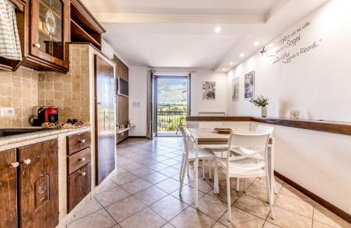 Santa Lucia Apartamento | Relax House Fonte Nuova - Relax a pochi minuti da Roma