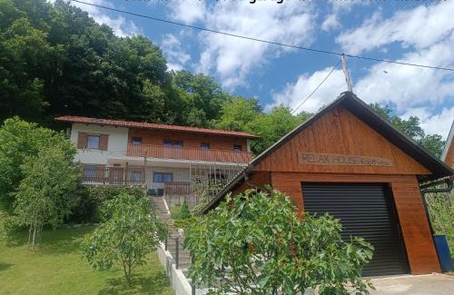 Metlika Casa | RELAX HOUSE Kolpa view Podzemelj
