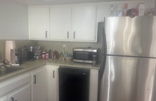 Baristo Condominio | Relax in a 2-Bedroom Oasis Steps from Downtown. Your Ideal Vacation Retreat!