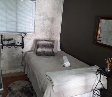 Waverley Apartamento | Relax in Joy & Mignon for a bushveld Feeling