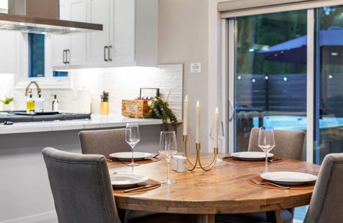 Niagara Falls Casa | Relax in Nature| SwimSpa + Fire Pit| Niagara Falls
