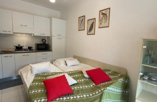 Loano Apartamento | Relax in Piscina - Free Parking e ampio Giardino