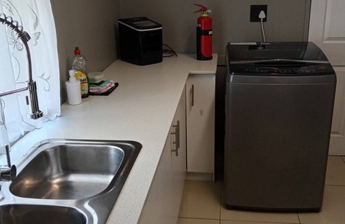 Calypso Beach Casa | Relájese con estilo en Ndigo Blue, la casa de vacaciones más acogedora de Langebaan