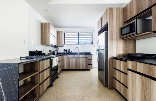 Hato Rey Casa | Relax in Style | Central Apt for 6 - Unit 1