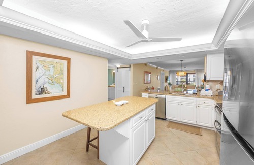 Sanibel Condominio | Relax in Style - Chic Sanibel Escape with Breathtaking Gulf Views – Pointe Santo