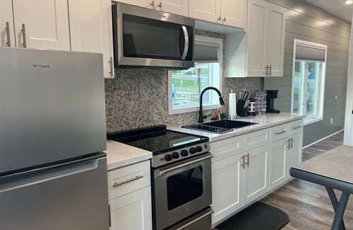 South Haven Alquiler De Eote | Relax In Style On The Water In South Haven Michigan.