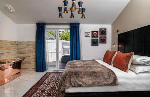 Inverness City Centre Apartamento | Relax in Super Size Copper Tub - 2 bedroom villa