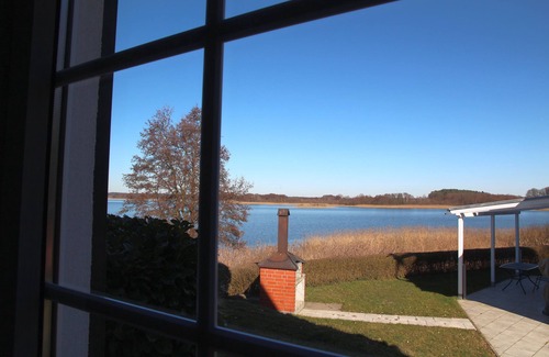 Sternberg Casa | Relax in the idyllic vacation home Seerose am See!