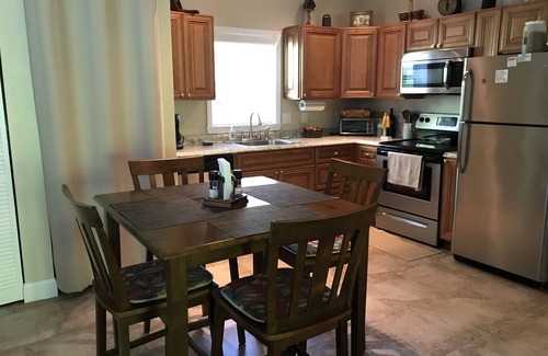 Waynesville Cabina | Mountain View Creek Cabin