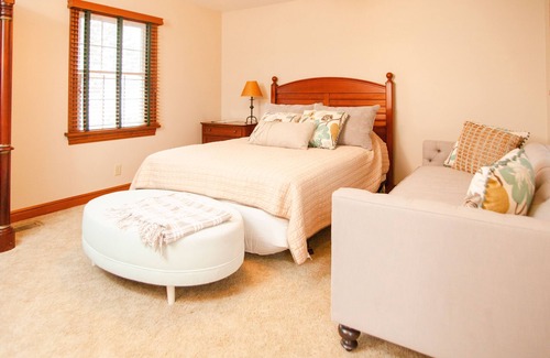 Sandusky Cabina | Millsite Lodge Stable Room Five