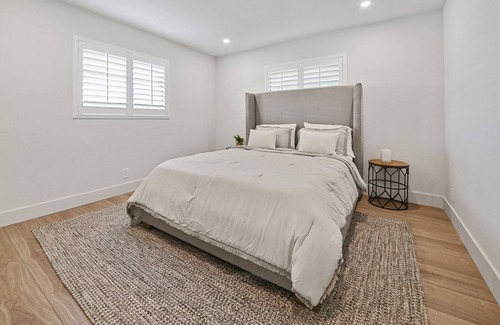 Lake Clarke Shores Casa | Relax on a Main Lake in a King Suite