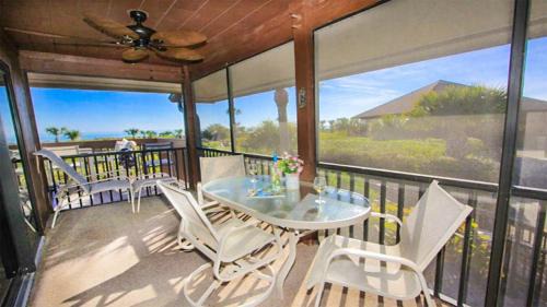 Sanibel Casa | Relax on your private deck with Gulf views - Sanibel Island