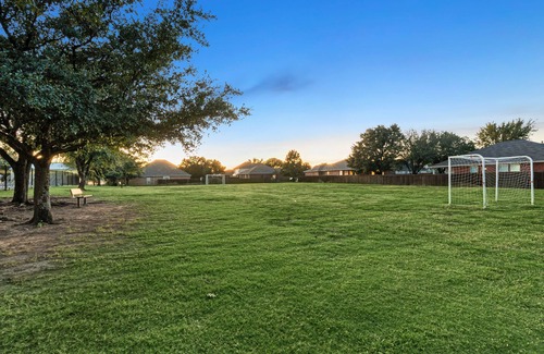 Fossil Creek Casa | Relax & Play in Fort Worth – 4BR Retreat with Game Room & Comfort-First Design