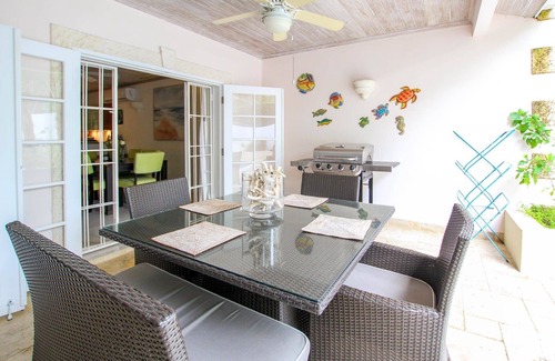 Porters Casa | Relax Poolside At This Stylish Townhouse - Porters Gate 24 by BSL Rentals