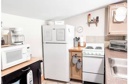 Charlevoix Cabaña | Relax & Re"coop" at the Coop Cottage Charlevoix!