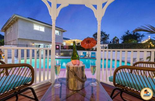 San Carlos Casa | Relax & Recharge Epic, Views, Pool Games!