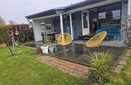 Lemmer Casa | Relax, rust, strand, privé huisje