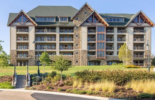 Big Cedars Condominio | Relax surrounded by nature in this 1BD resort condo with resort amenities