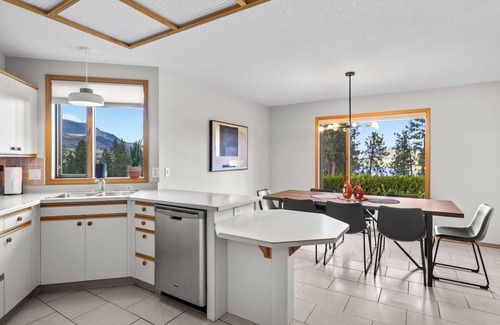 Central Okanagan Casa | Relax & Unwind |Westside Getaway