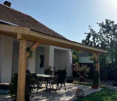 Poroszlo Casa | Relax Vendégház Tisza-tó