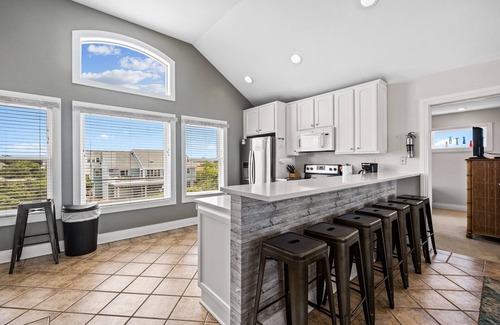 Sandbridge Casa | Relax With Beachfront Luxury!