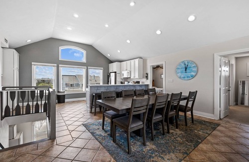 Sandbridge Casa | Relax With Beachfront Luxury!