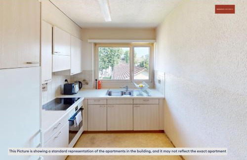 Seebach Apartamento | Relax with Room to Spare 3-Bedroom Zurich Stay