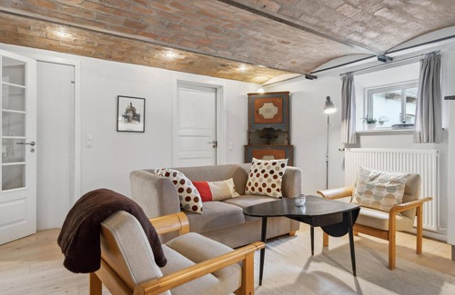 Ringkobing Apartamento | Relax with your family in this cozy vacation home in a West Jutland farmhouse.