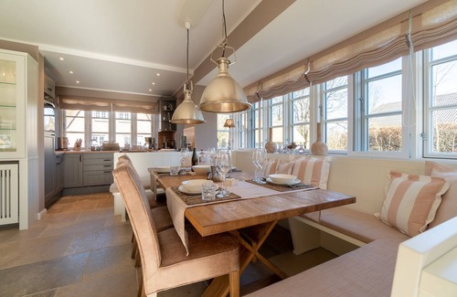 Borgsum Casa | "Relaxation and adventure at Chelseas Hüs: Your dream vacation awaits you!"
