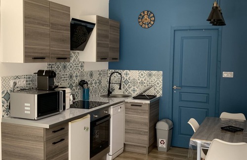 Aubais Apartamento | Relaxing stay with forest view SPA included