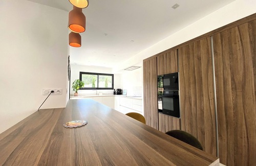 Beaumes-de-Venise Villa | Relaxation guaranteed: villa with pool and indoor patio in Provence!