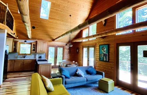 Coloma Casa | Relaxation on the River Luxury Log Cabin 3 bed 3 bath Coloma