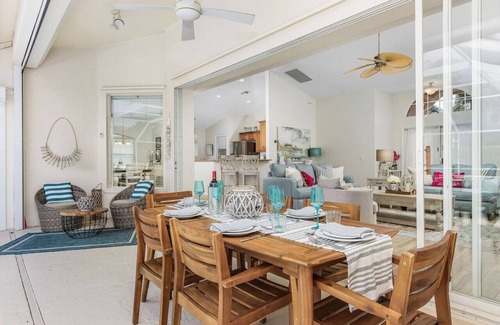 Central Naples Villa | Relaxation & Sunshine at Casa Del Sol Pool Villa - Briarwood