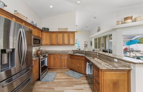 Central Naples Villa | Relaxation & Sunshine at Casa Del Sol Pool Villa - Briarwood