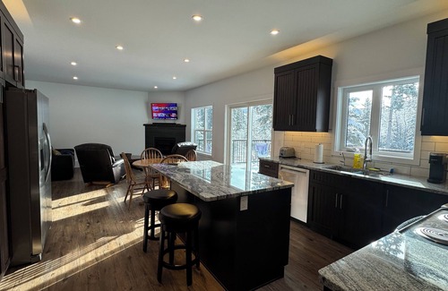 East Kootenay Casa | Relaxation with all amenities!