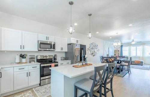 American Fork Casa | Relaxations Roost|Remote Workers|Family Friendly