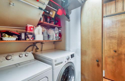 Truckee Casa | Relaxed and Comfortable Family Gathering Home