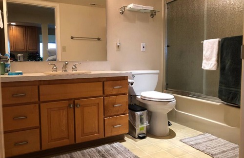 Mukilteo Casa | Relajado y agradable agua / Mountain View Home