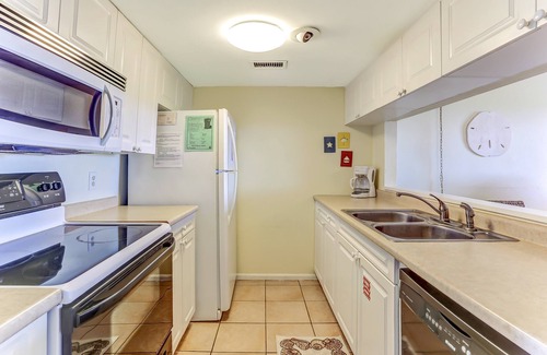 Fernandina Beach Casa | Relaxed Atmosphere in S Fletcher Duplex by RedAwning