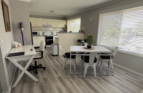 Armidale Casa | Relaxed, calm and spacious house.
